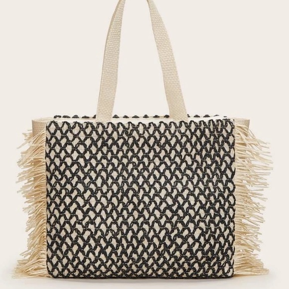 Fringe Detailed Straw Tote - Picture 3 of 5